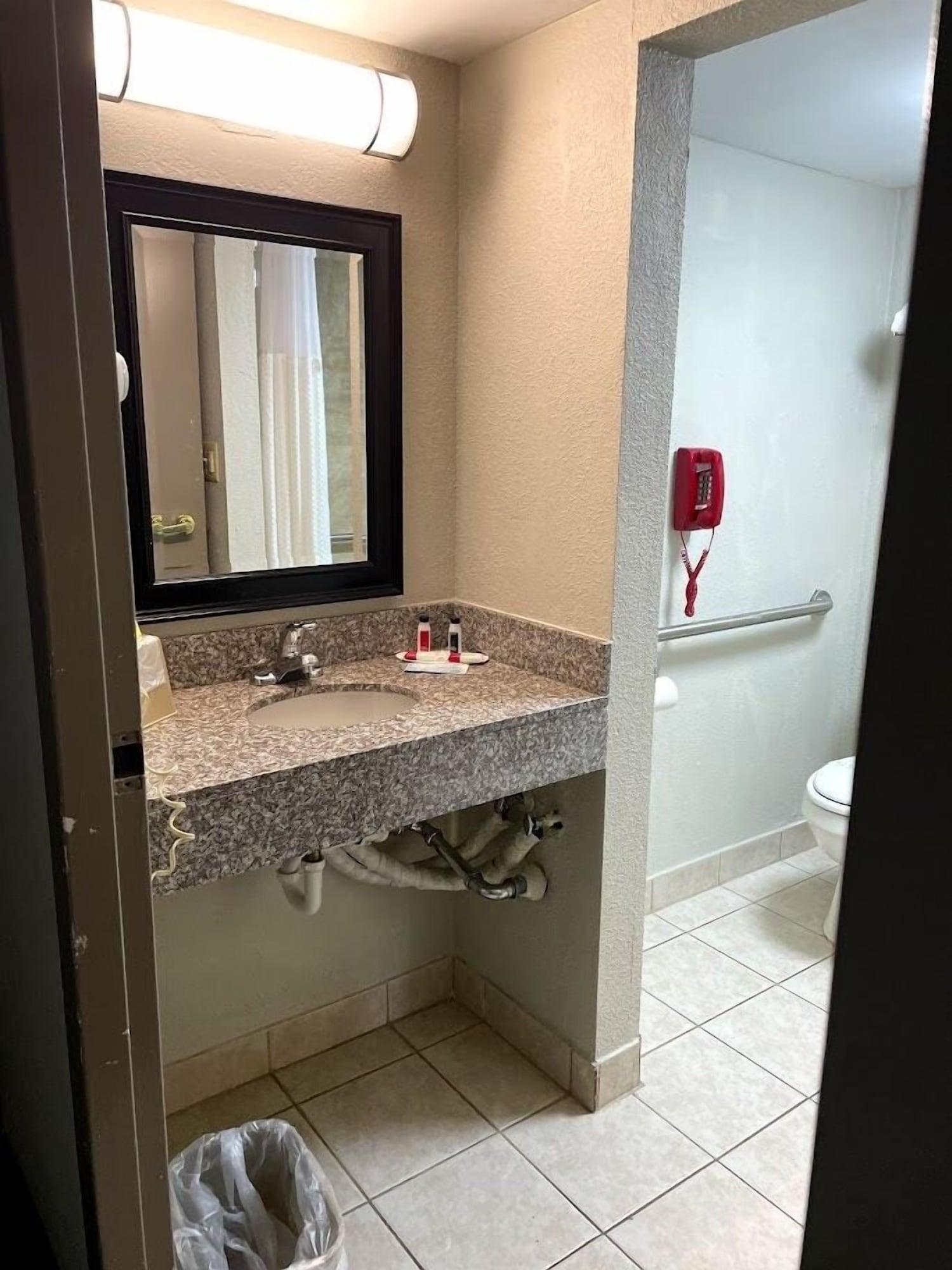 Days Inn By Wyndham Fort Wright Cincinnati Area Dış mekan fotoğraf