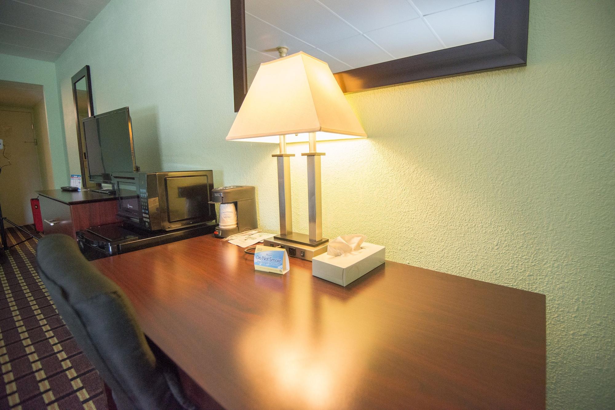 Days Inn By Wyndham Fort Wright Cincinnati Area Dış mekan fotoğraf