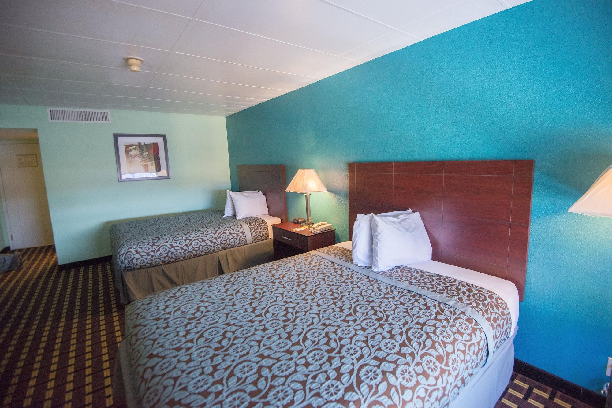 Days Inn By Wyndham Fort Wright Cincinnati Area Dış mekan fotoğraf