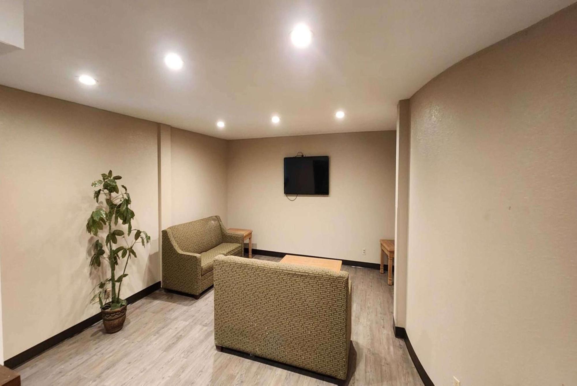 Days Inn By Wyndham Fort Wright Cincinnati Area Dış mekan fotoğraf