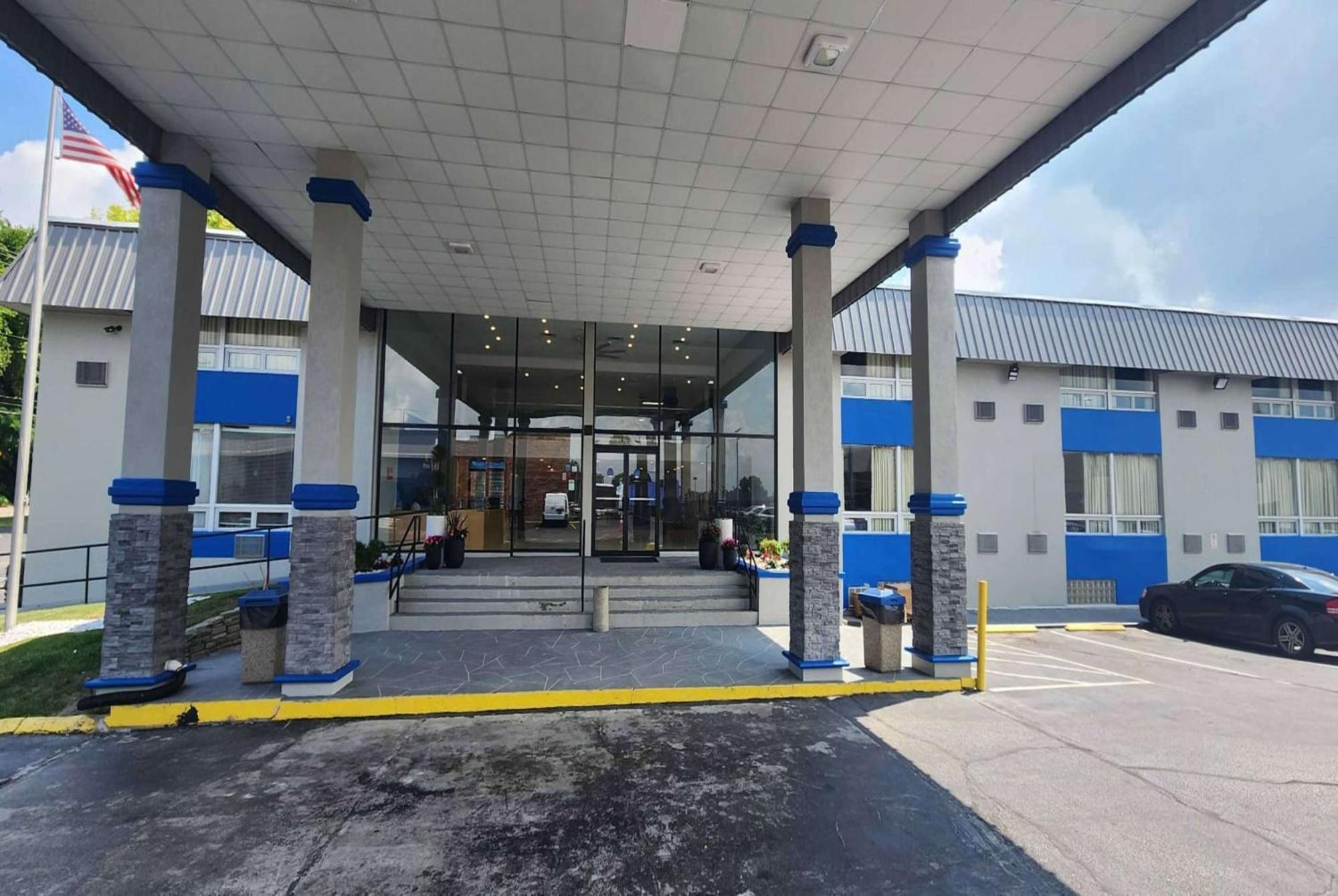 Days Inn By Wyndham Fort Wright Cincinnati Area Dış mekan fotoğraf